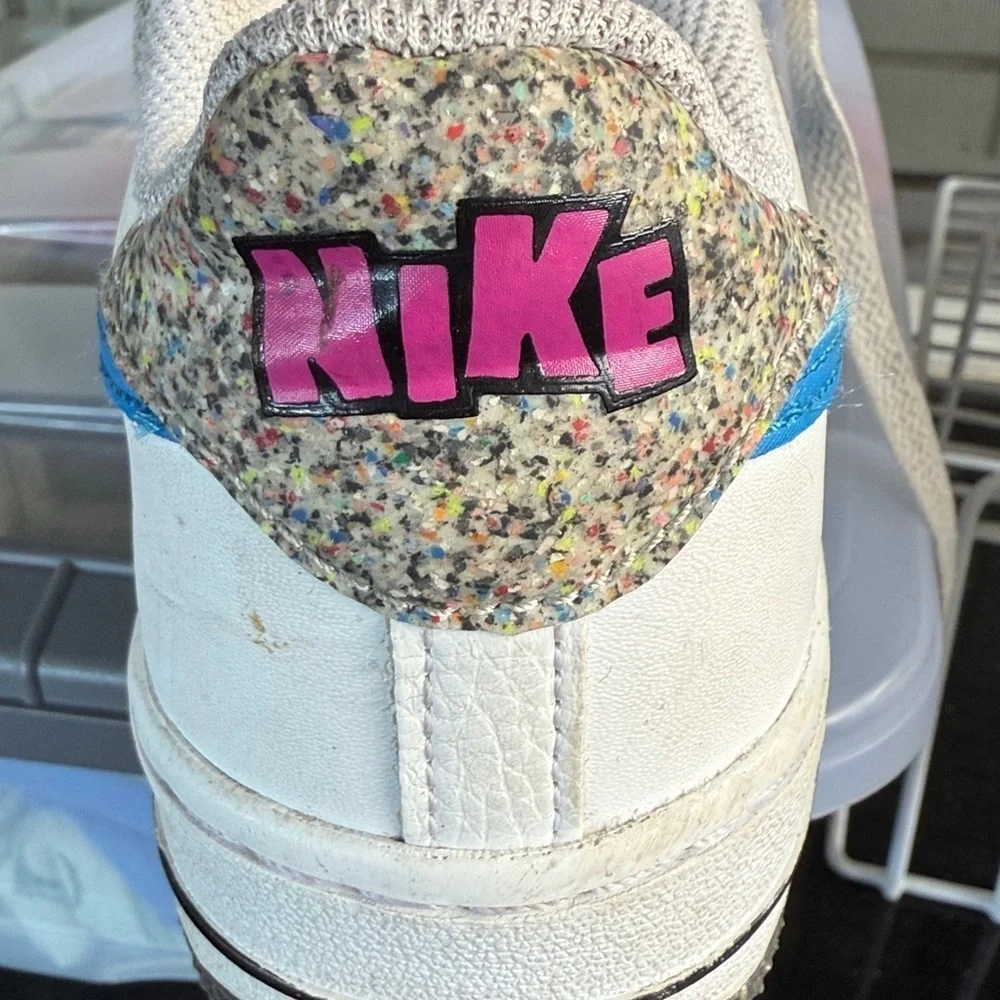 RARE Nike Air Force 1 LV8 Kids 4.5Y Girls Sneakers White & Blue AF1